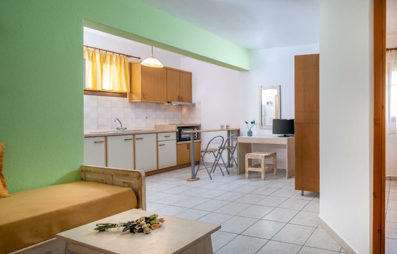 Garden House Psarogiannis Apartment วูร์วูรู ภายนอก รูปภาพ