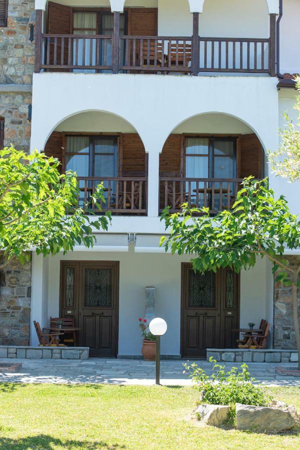 Garden House Psarogiannis Apartment วูร์วูรู ภายนอก รูปภาพ